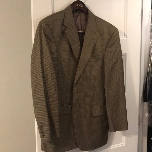 Great condition, minimal wear Jos A Bank blazer - Picture 1 of 4